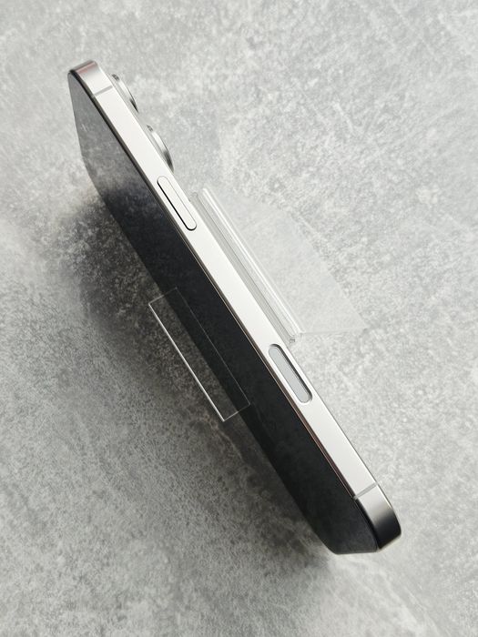 Apple iPhone 16 Pro Max 256Gb Natural Titanium. Фізична сім