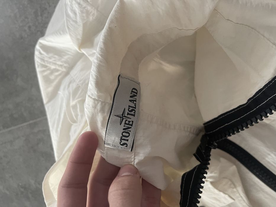 вітровка stone island