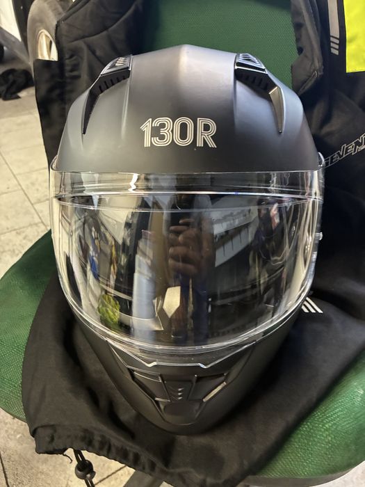 Capacete e casaco