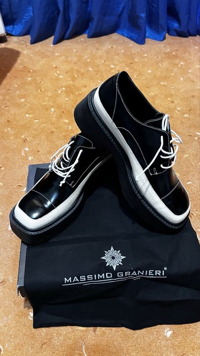 Ботінки жіночі