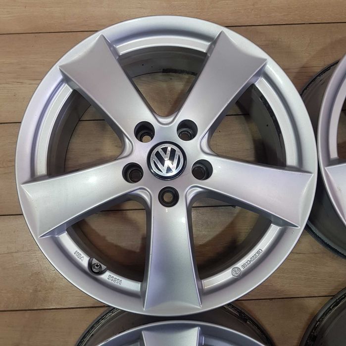 Диски VW R17 5x112 Passat Jetta Golf Touran Skoda Superb Octavia Seat