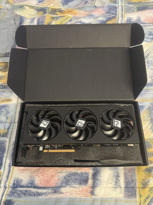 PowerColor AMD Radeon RX 7700XT 12GB GDDR6 OC
