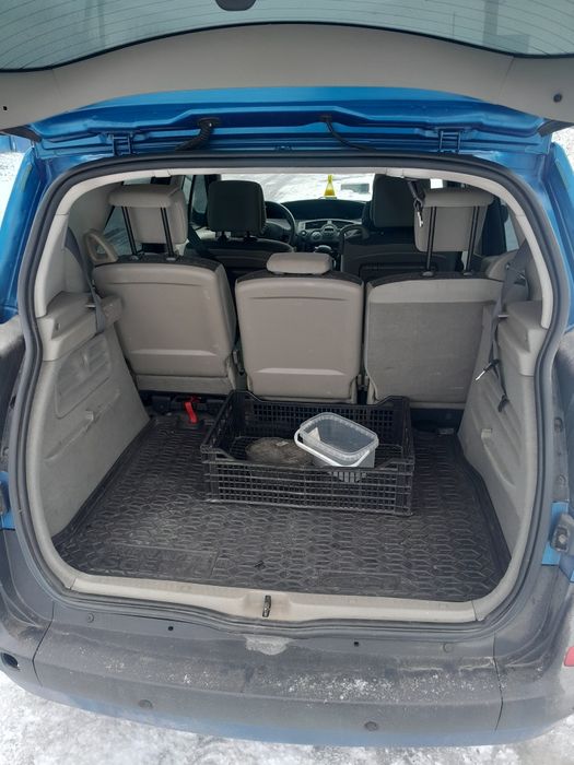 Продам рено ксенік 2 бензин 1.6 коробка автомат авто в доброму стані.