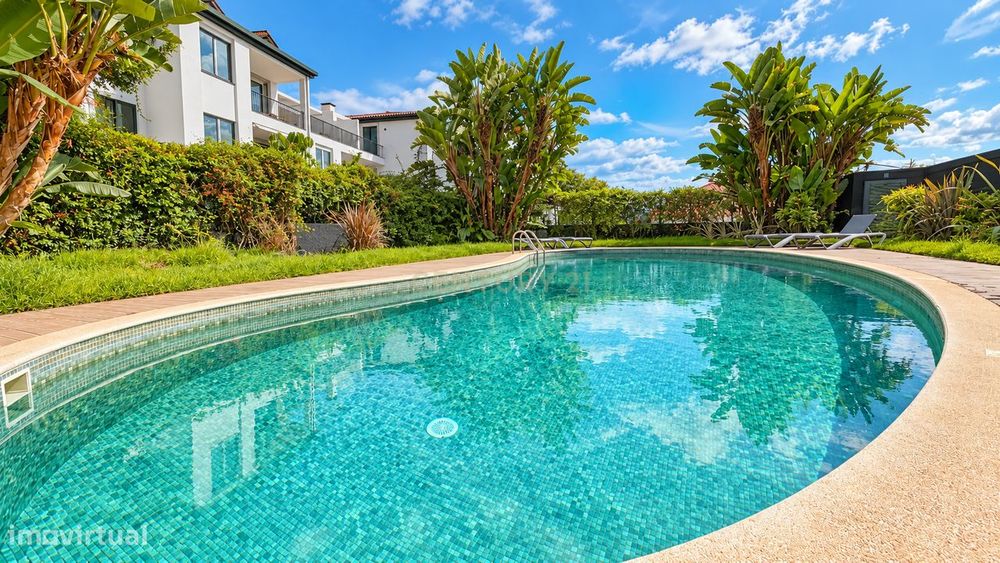 Luxury Property - Apartamento T3 no Edifício Astrolab – Vista Mar, Pis
