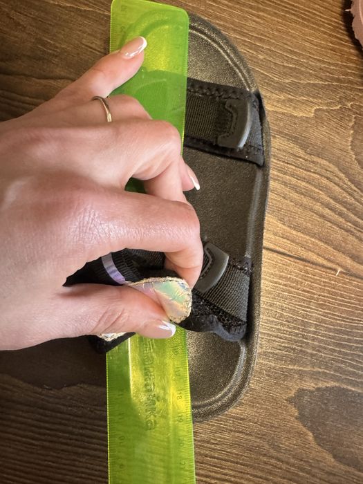 Літнє взуття 31 32 35 босоніжки, crocs , steve madden