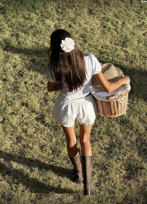 Bershka Botas Cowboy Bordadas Cano Alto
