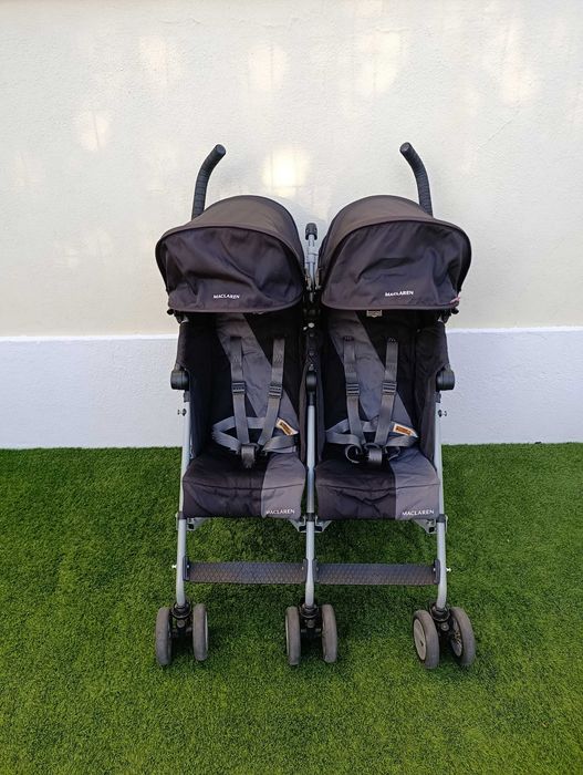 Carrinho gêmeos Maclaren