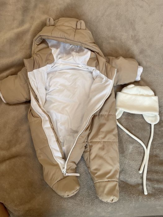 Демісезонний комбінезон розміром 56-62