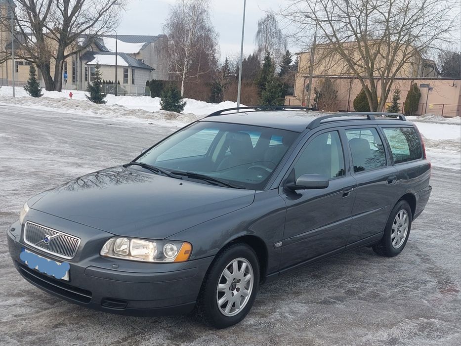 ** volvo v70 lift ** 2.4 benzyna ** zadbany **
