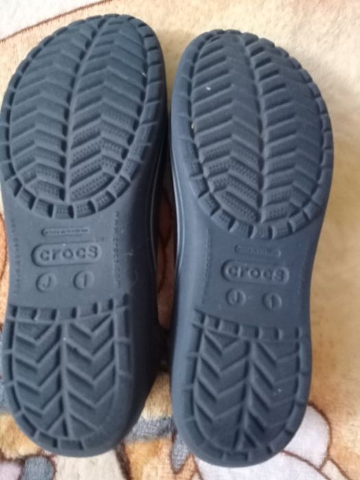 Crocs оригинал размер J1( 31-32)-20см в идеале