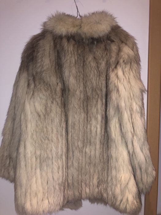 Futro białe długie mięciutkie kołnierz