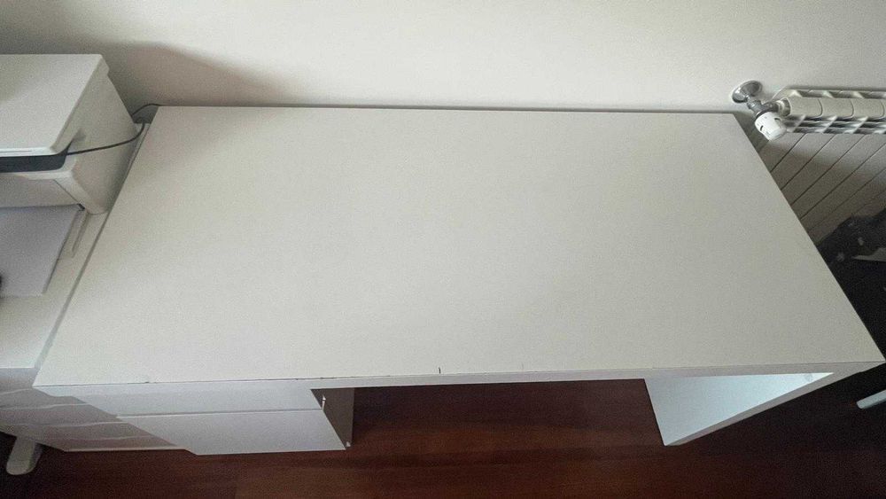 Secretária IKEA MALM Branca
