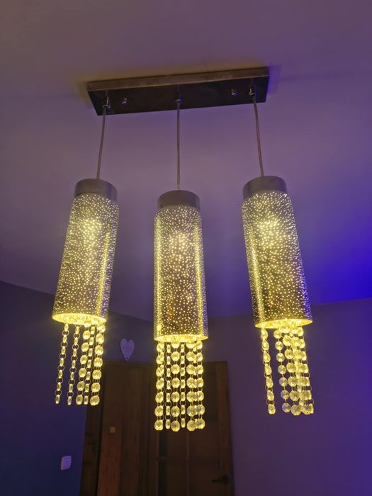 Lampa wisząca z kryształkami