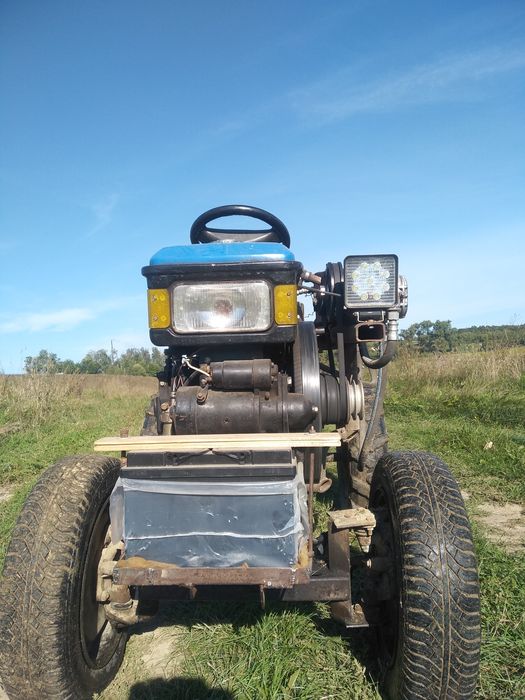 Мототрактор 12кс  Zubr з фрезою