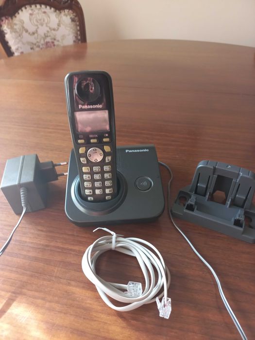 Цифровой беспроводный телефон  Panasonic KX-TG 7207 UA