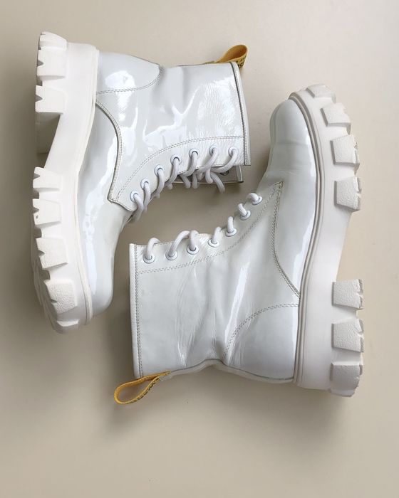 Ботинки женские 38