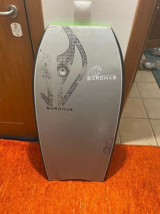 NMD skateboard size 41.564585480846595121