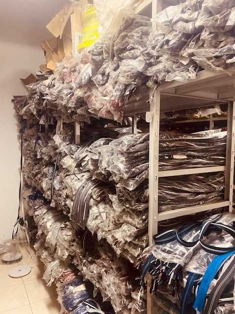 Insolvência 30,000 fechos de Nylon Prata com Divisivel 50cm a 75cm