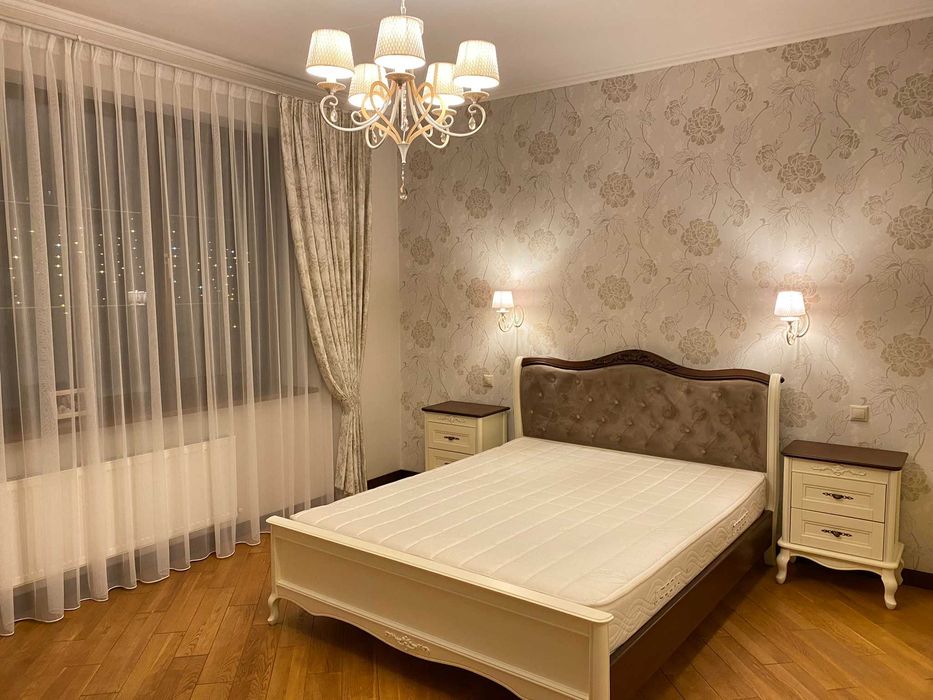 Сучасний та дуже затишний будинок, Романків, Новообухівська траса!