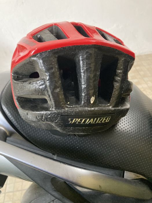Capacete specialized