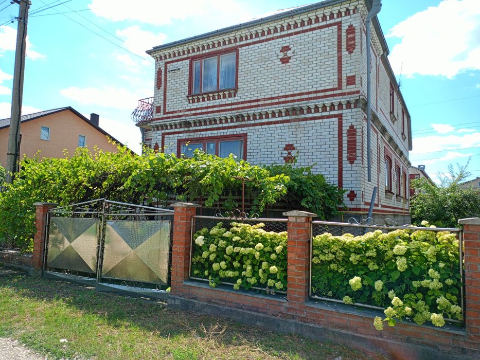 Продається будинок м.Волочиськ1, Царське село