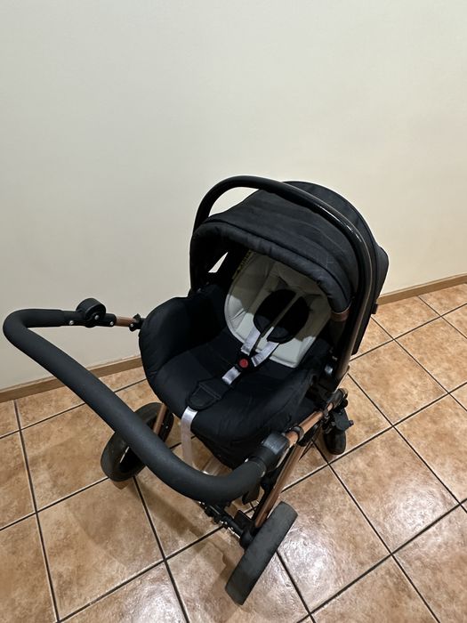 Carrinho de bebé completo