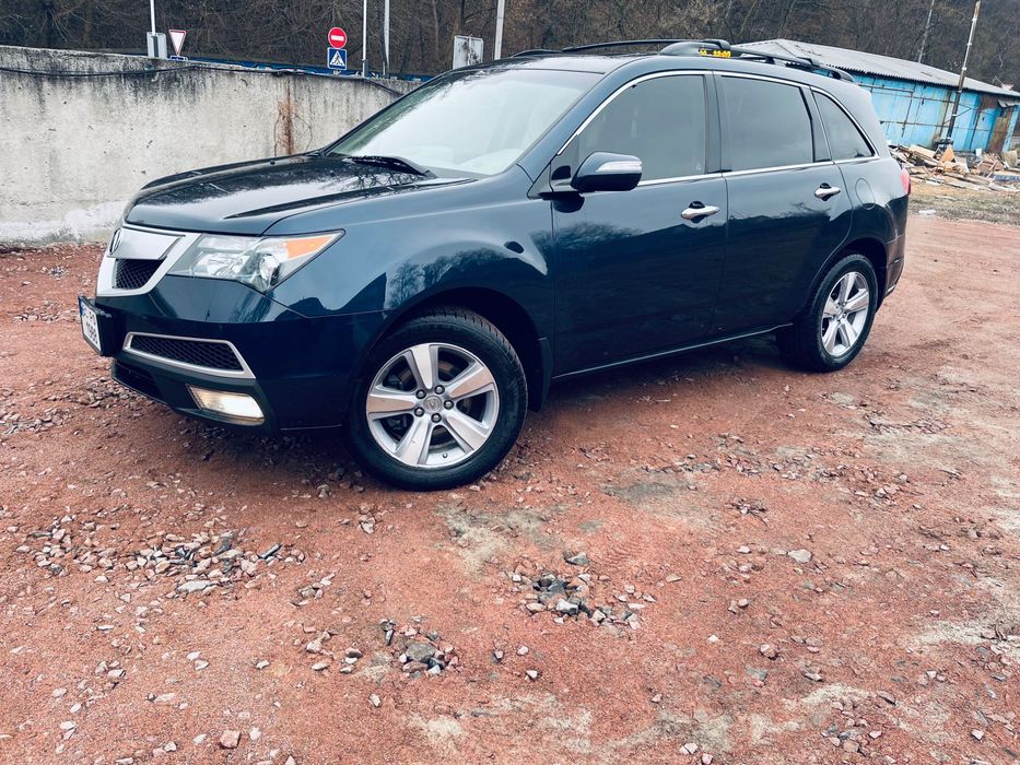 Acura MDX семь мест полная комплектация
