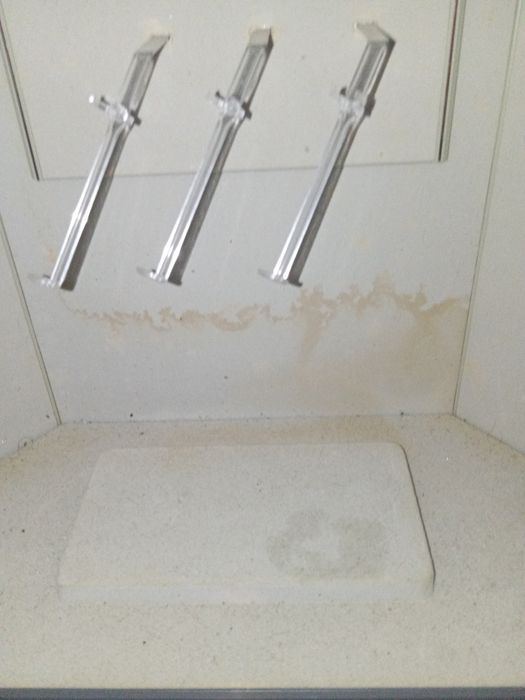 Expositor canetas Parker não sei se funciona a luz