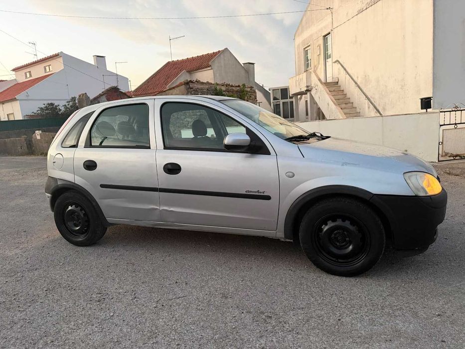 Corsa 2001 economico