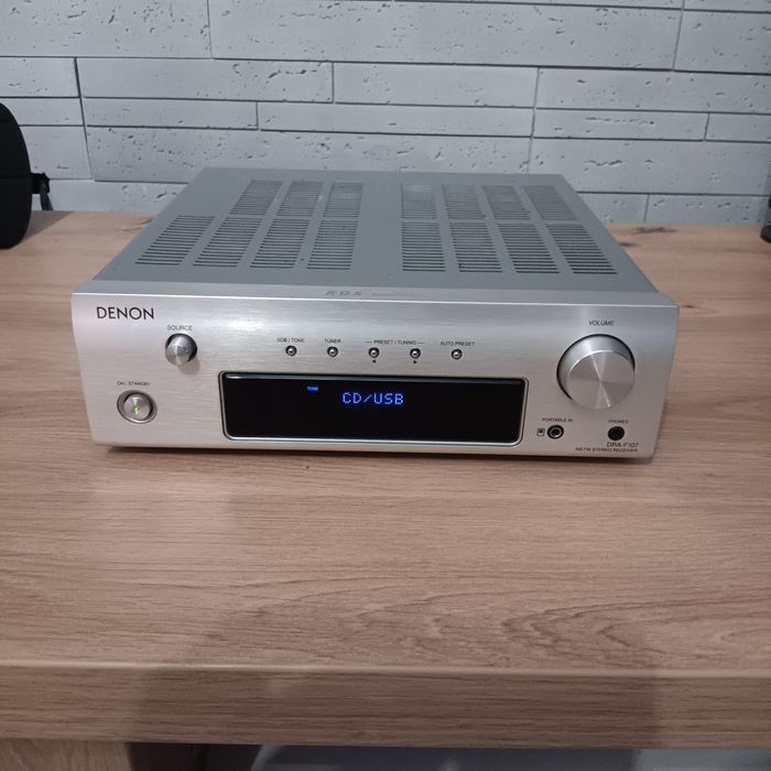 Amplituner Denon DRA-F107