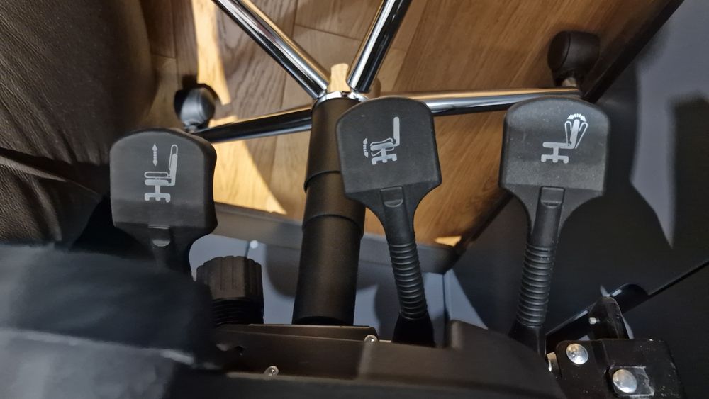 Fotel ergonomiczny. Zadbany