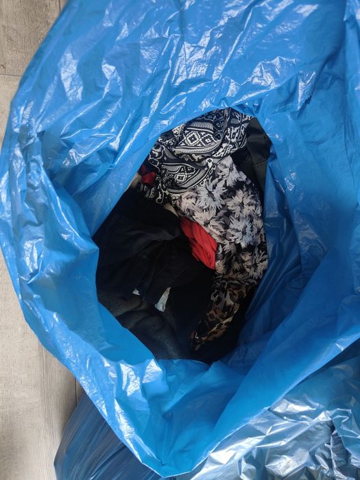 Paka ubrań 40 sztuk rozmiar S