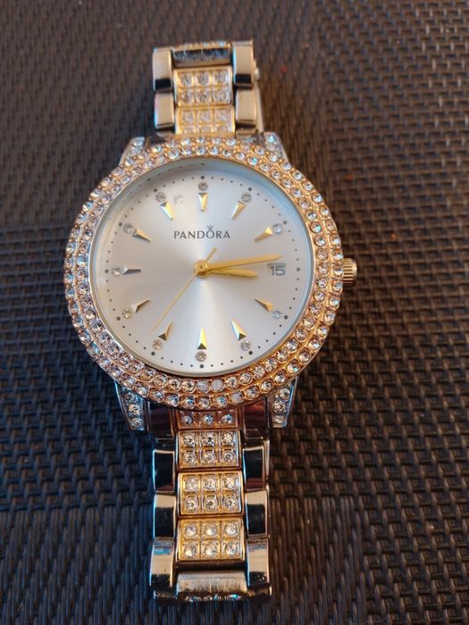 Жіночий годинник Pandora