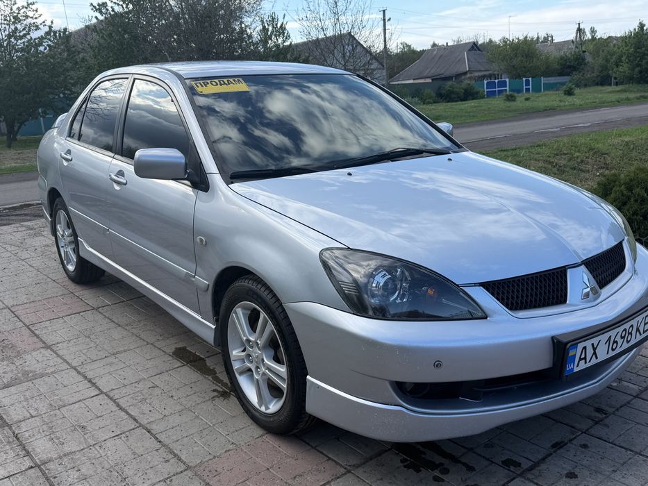 Mitsubishi Lancer 9