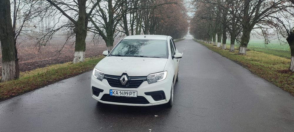 Рено логан 2019 рік 4000$