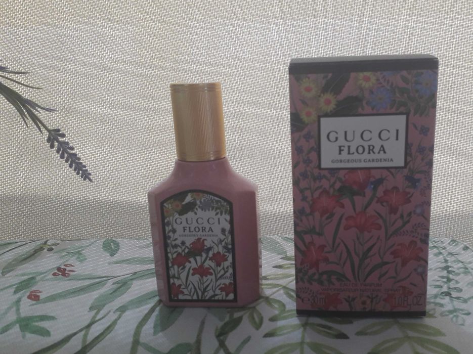 Gucci Flora como novo
