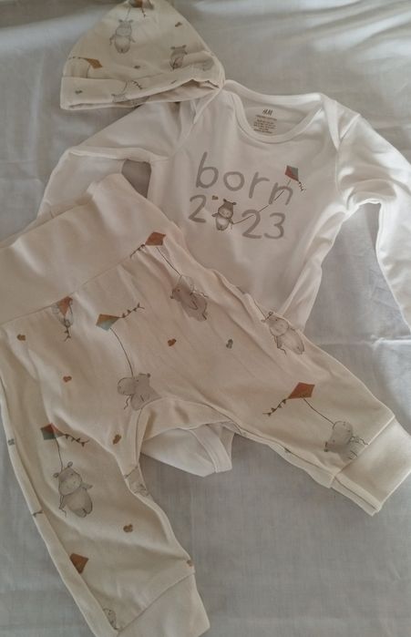 Pijama H&M 2 a 4 meses