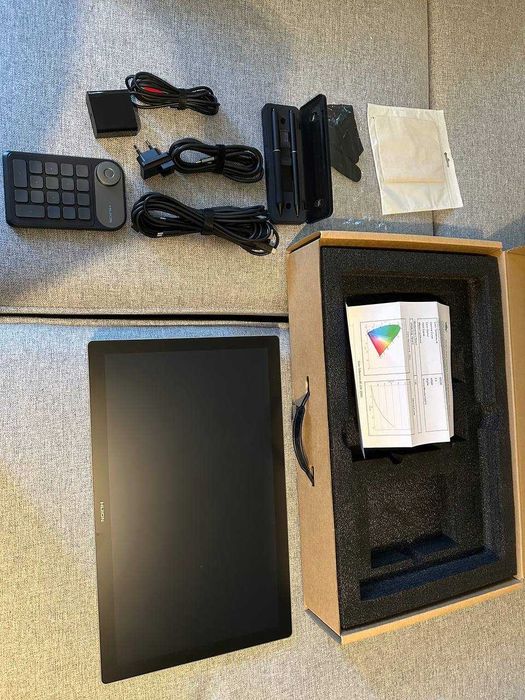 Huion Kamvas Pro 19 (4K Ultra HD)
