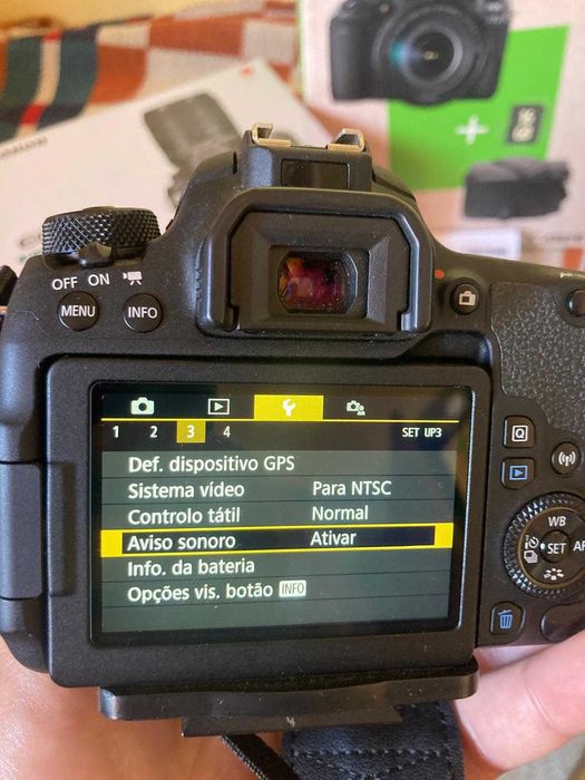 Canon 77D + canon 50mm + canon 18-135mm