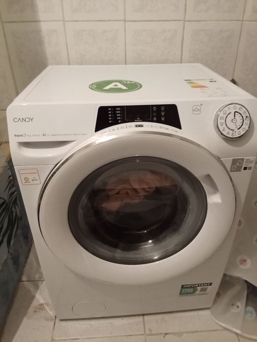 Vendo máquina  nova