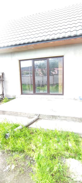 быстрый показ  В продаже  дом,  место отличное, газ, центральная вода на ж/м Покровский (Коммунар) - Кр. Камень - Парус