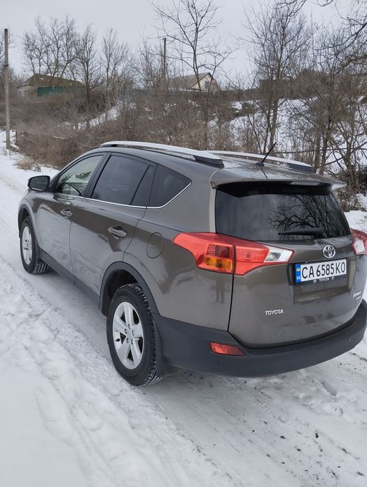 Продам Тайота РАФ 4 офіційний.