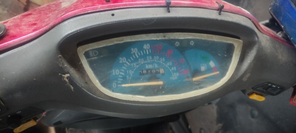 Скутер 4х тактный Mustang