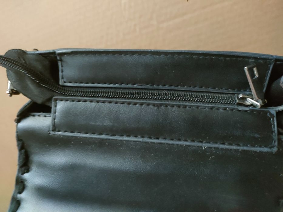 Torebka czarna rączce