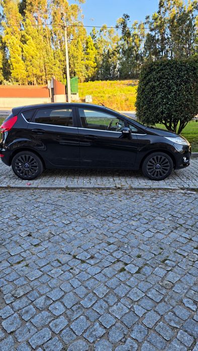 Ford Fiesta  1.6 Tdci — photo 2