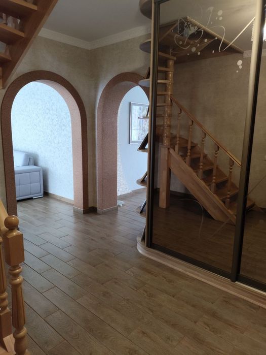 Продам новий Будинок, повністю вмебльований, від власника