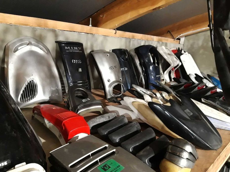 Запчасть б у ножка боковая на скутер Honda dio suzuki lets  Yamaha jog