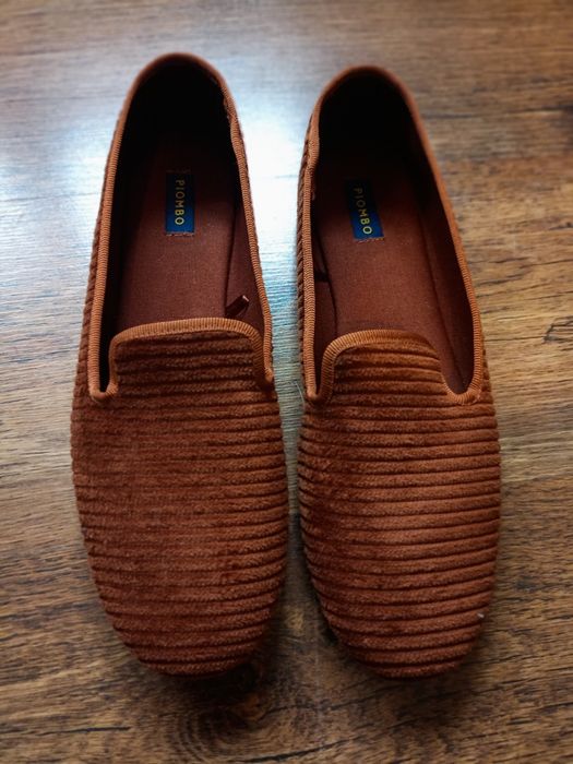 Piombo mokasyny sztruksowe 40