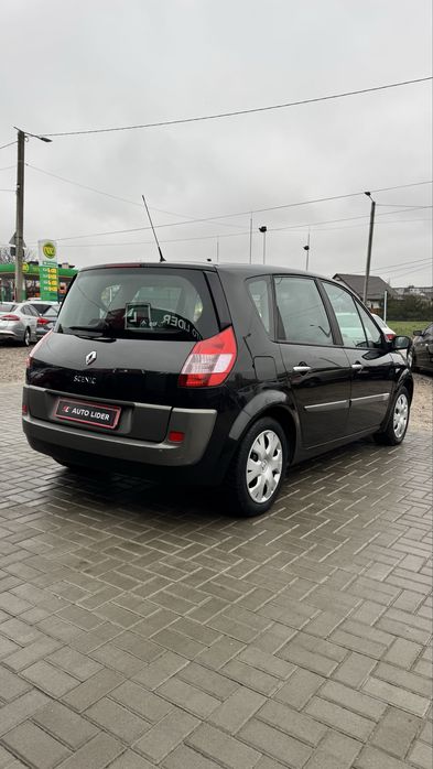 Renault Scenic Рено Сценік II 2004 р 1,6 бенз 5МКПП 122тис.км.