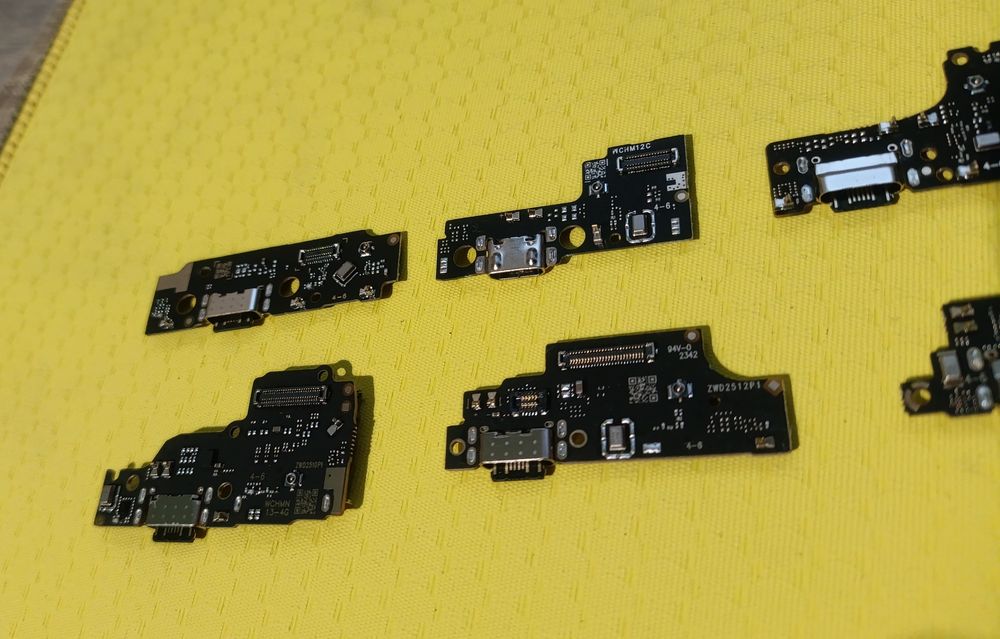 Нижня плата зарядки для XIAOMI / POCO